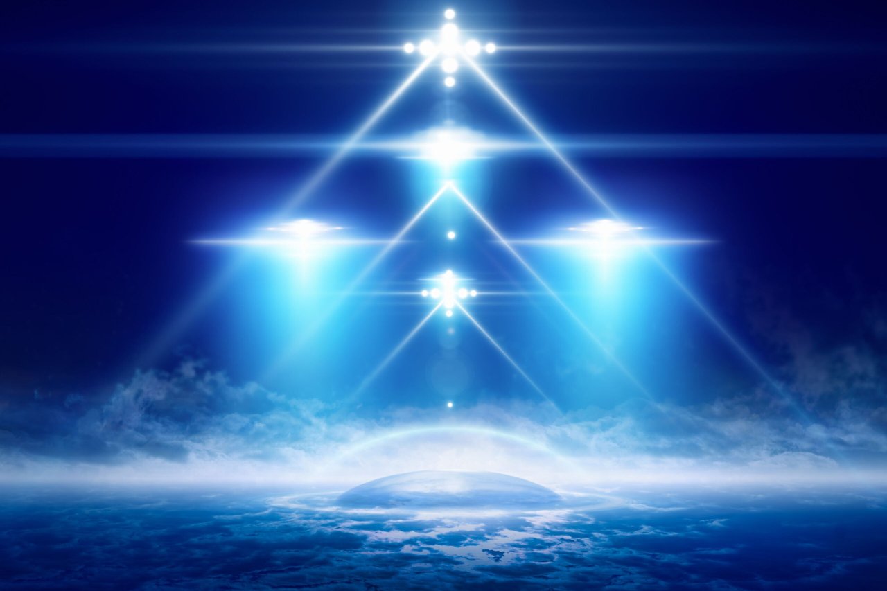 La Huella OVNI Episode 7: Are UFOs Time Travelers?