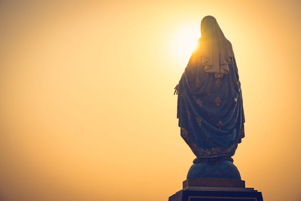 Virgen, Atardecer, Cielo, MundoNow, Podcast