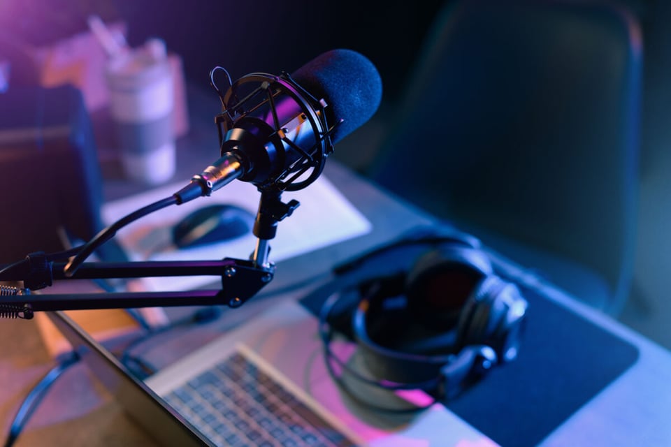Radio, Computer, Studio, MundoNow, Podcast