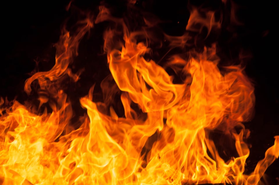 Mitos y Leyendas: The Fire and Ojo de Águila