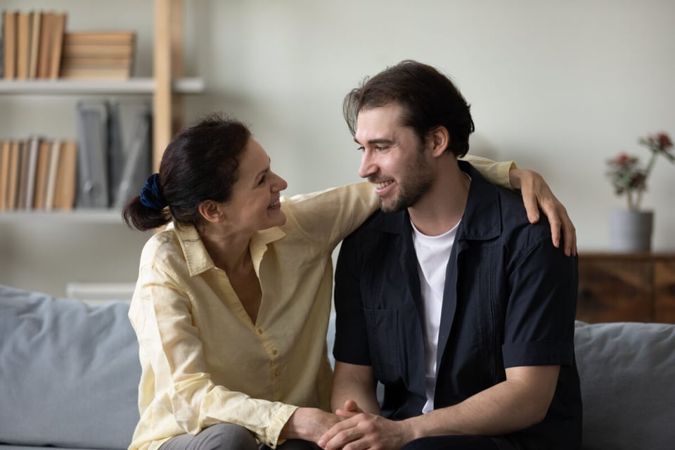 Madre, Hijo, Consuelo, MundoNow, Podcast