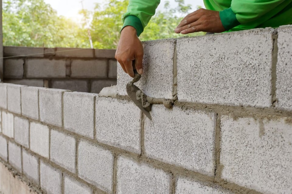 Bricks, Brickmaker, Worker, MundoNow, Podcast
