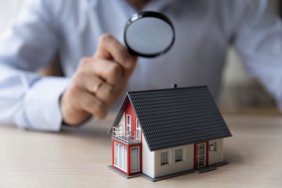 Cómo inspeccionar una vivienda antes de comprarla: Consejos de expertos.