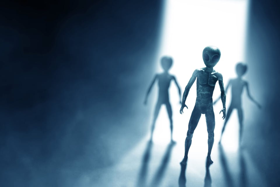 Aliens, Door, Spaceship, MundoNow, La Huella OVNI