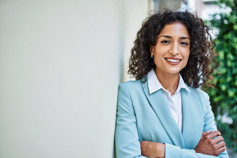 Woman, Jhessy Amador, Hispanic, MundoNow, Podcast