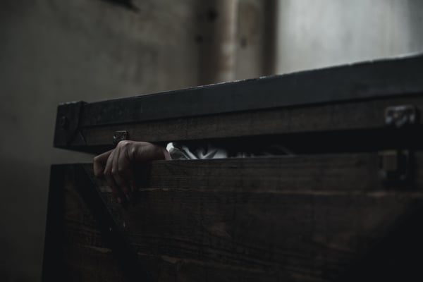 Abby Choi: Influencer Entre las Luces de la Fama y las Sombras de un Conflicto Familiar