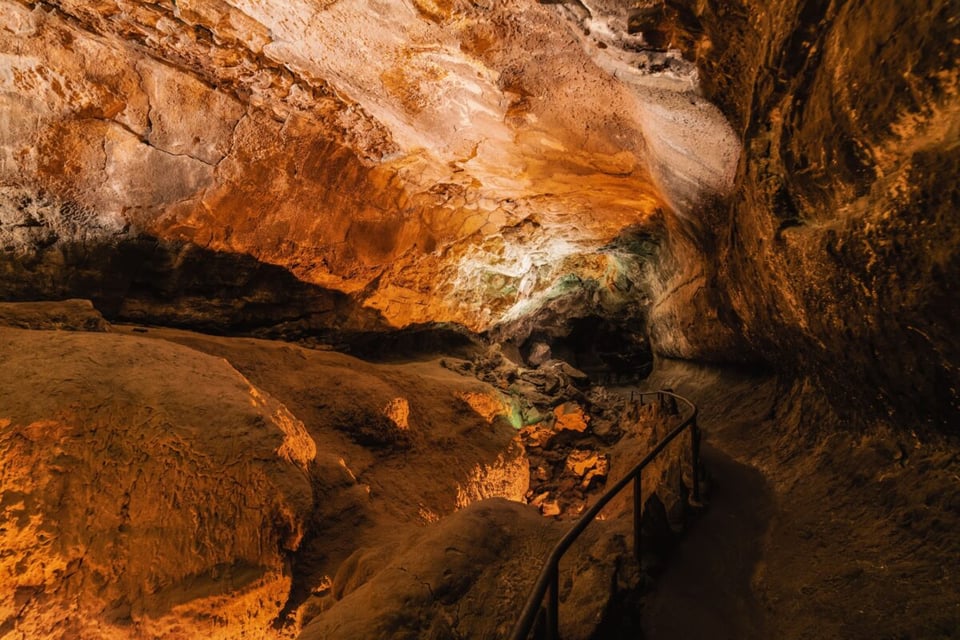 Gruta, Cueva, Virgen del Valle, MundoNow, Podcast
