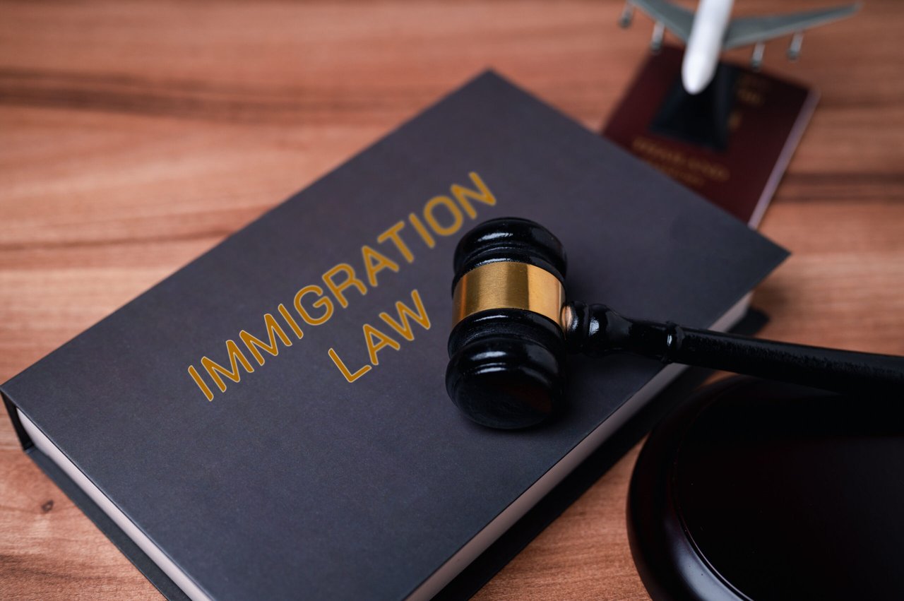 Derechos de inmigrantes, Derechos de inmigración, Martillo, MundoNow, Podcast