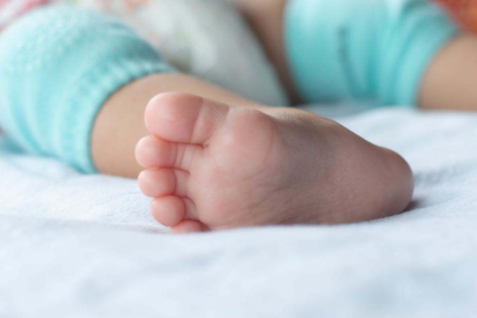 Entre Madres y Doctoras: Unidentified Hands, Feet, and Mouth Disease