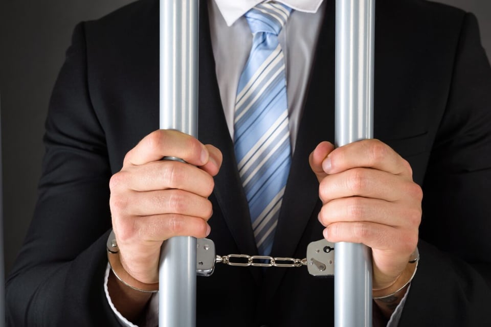 Handcuffs, Hands, Christopher Rocancourt, MundoNow, Podcast