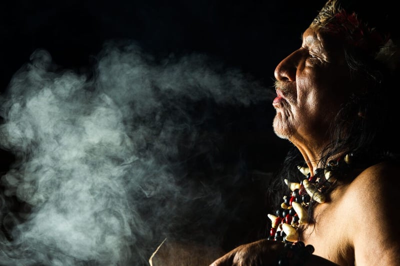 Cacique, Pipe, Smoke, MundoNow, Podcast