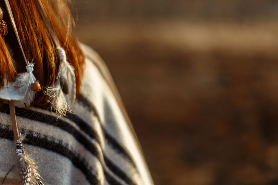 Cherokee, Woman, Clothing. MundoNow, Podcast