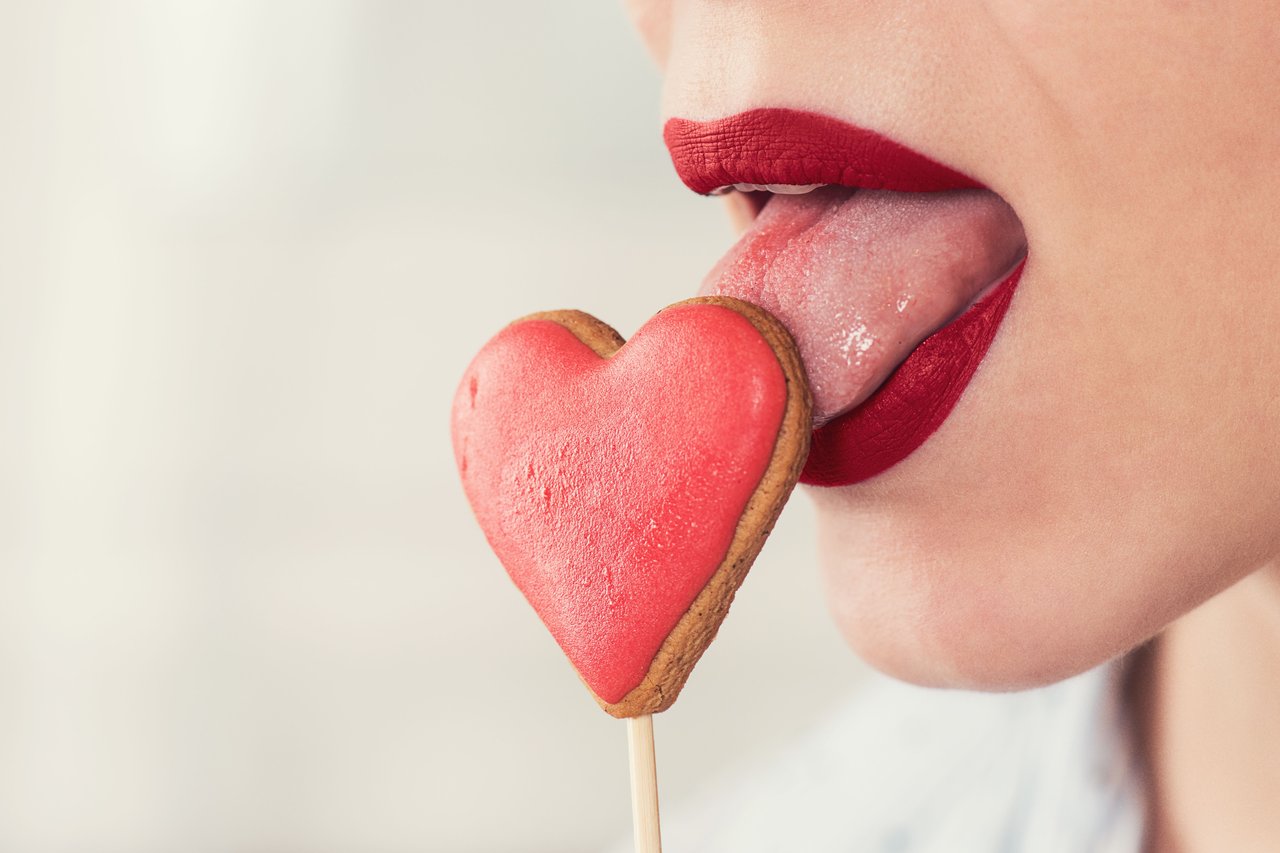 8 Oral Sex Do’s & Don’ts For Men & Women
