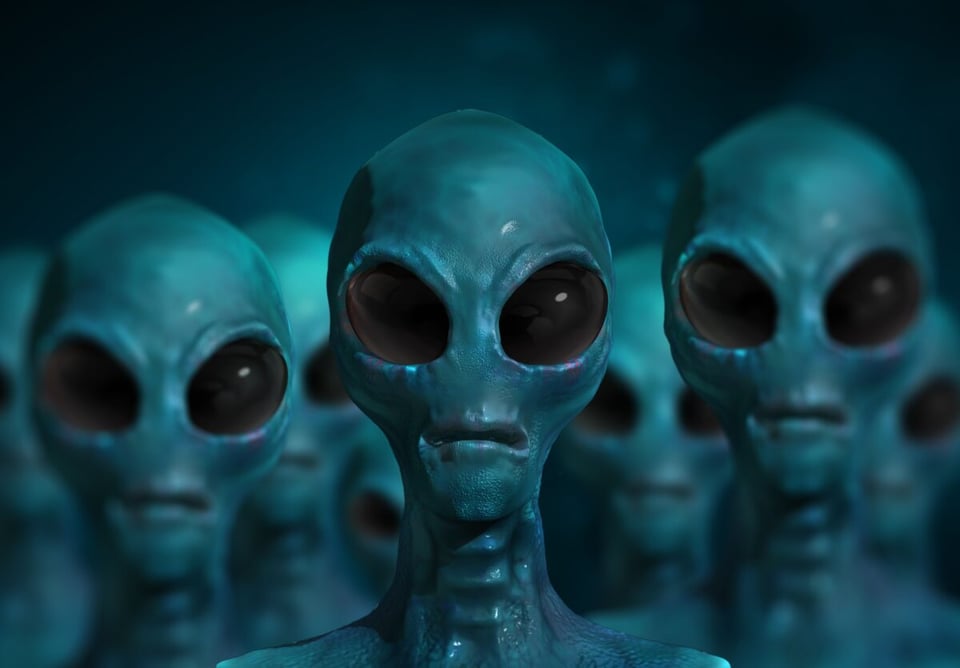 Beings, Aliens, Figures, MundoNow, Podcast
