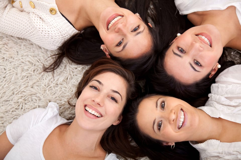 Entre madres y doctoras, Mujeres latinas, Unión, MundoNow, Podcast