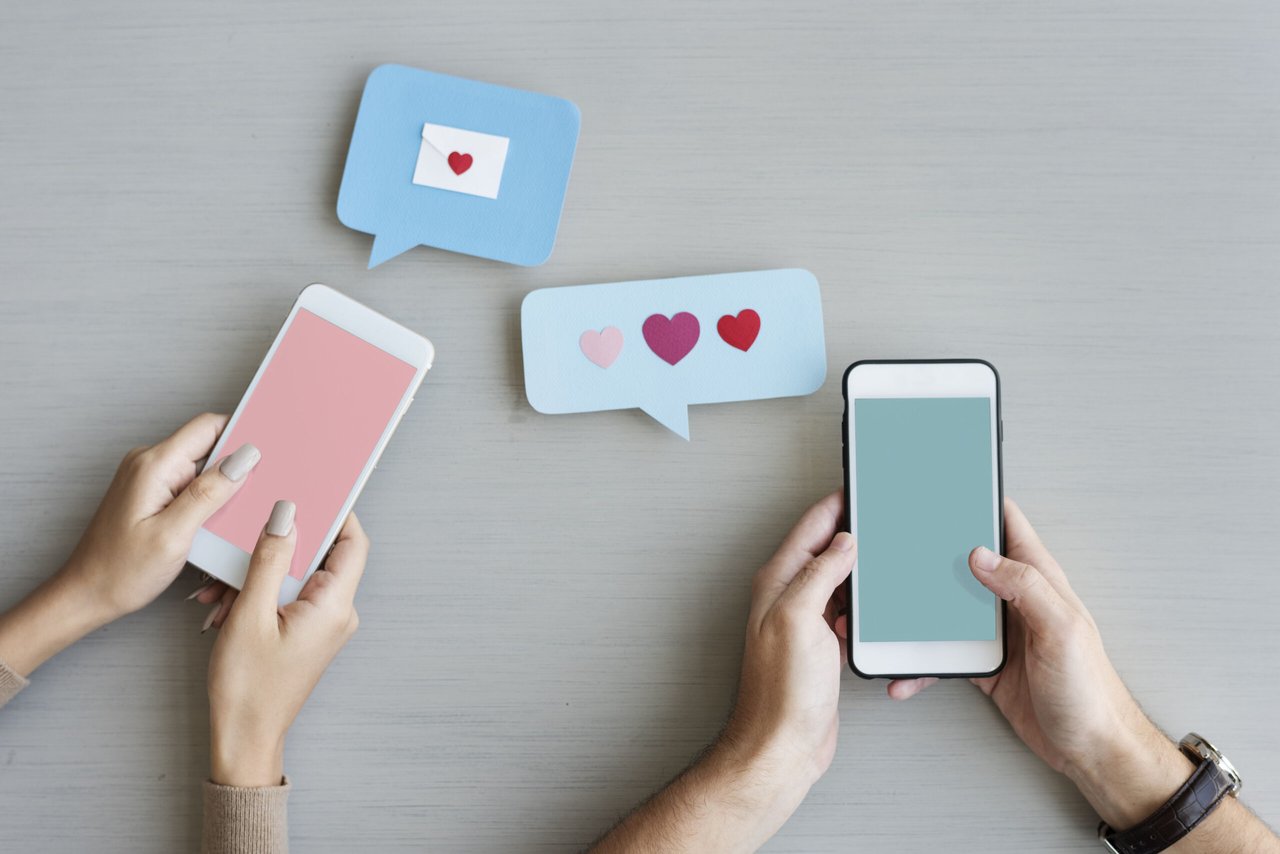 Amor y otras cosas: How to Make Someone Fall in Love with Text Messages