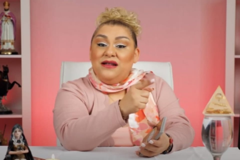 Vieira Vidente reveals what really happened with Luis Miguel’s mother