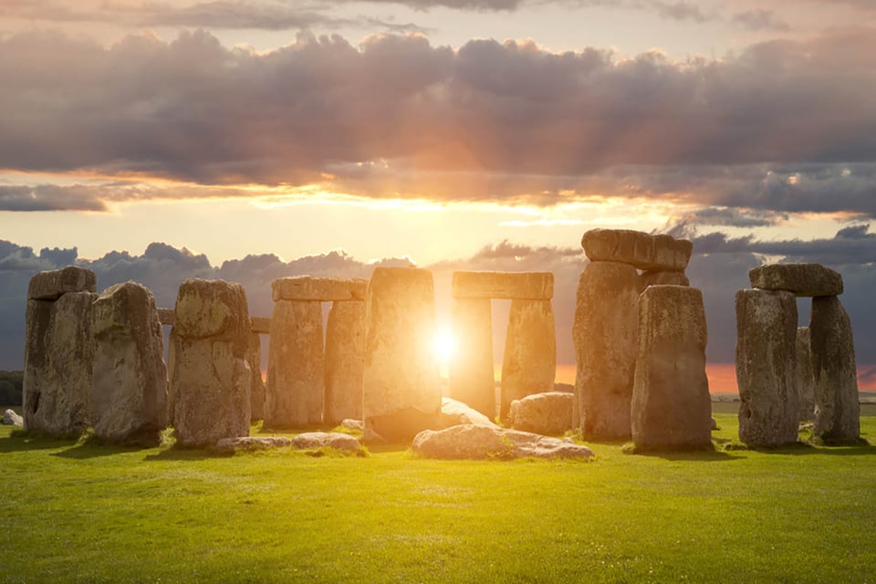 Spring equinox, celebrations, traditions, Stonehenge, UK