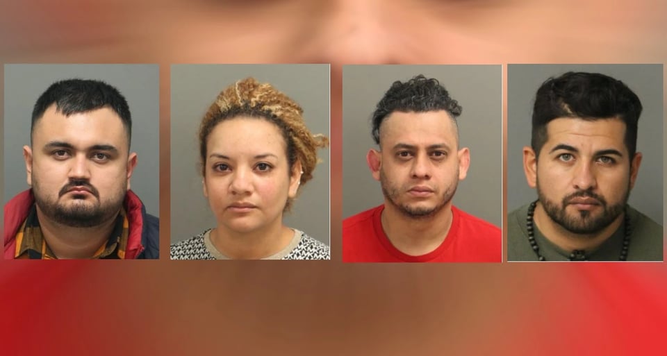 Crónica: Arrestan a hispana Bessy Osiris Herrera por lo que hacía con tres hombres (FOTOS)