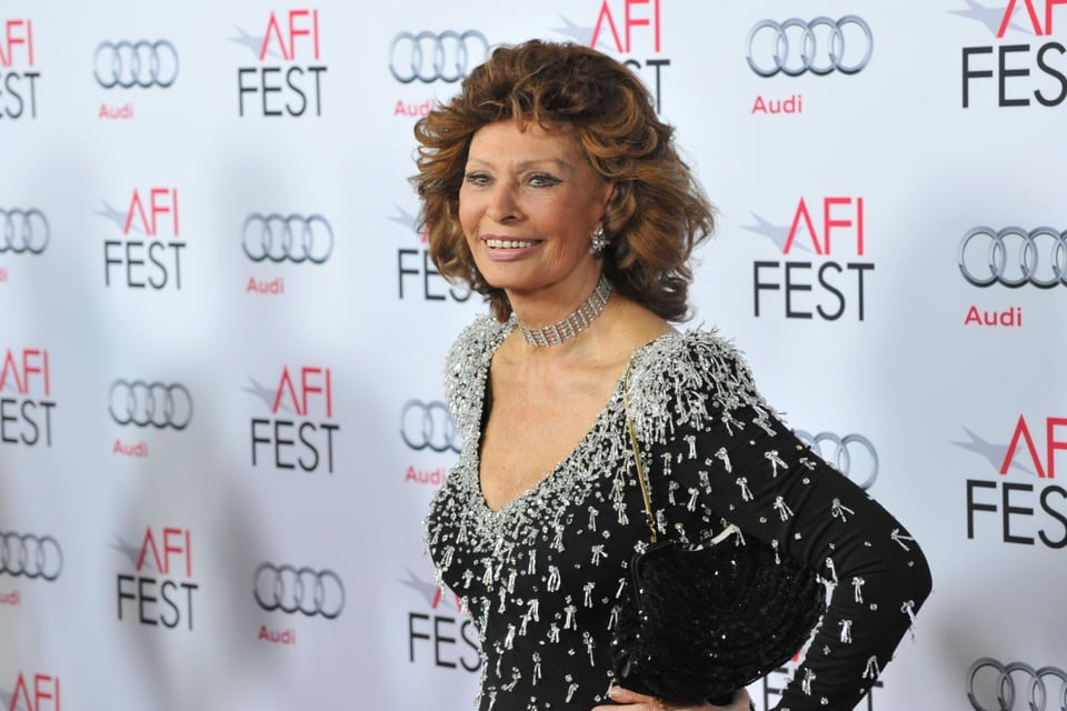 Icon of the big screen, Oscar winner, La Strads, Dos Mujeres, MundoNOW