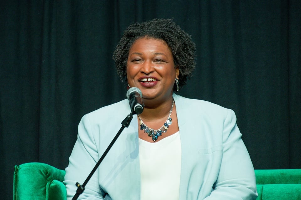 ¿Quién es Stacey Abrams?
