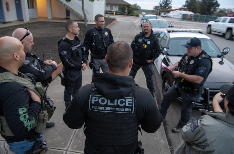 U.S. Marshals, agentes federales, arresto, policías, MundoNOW