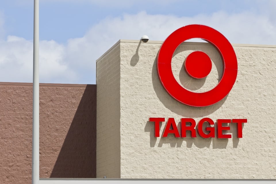 Recall de popular accesorio para bebés vendido en Walmart y Target tras estar relacionado con ‘riesgo de asfixia’ featured image