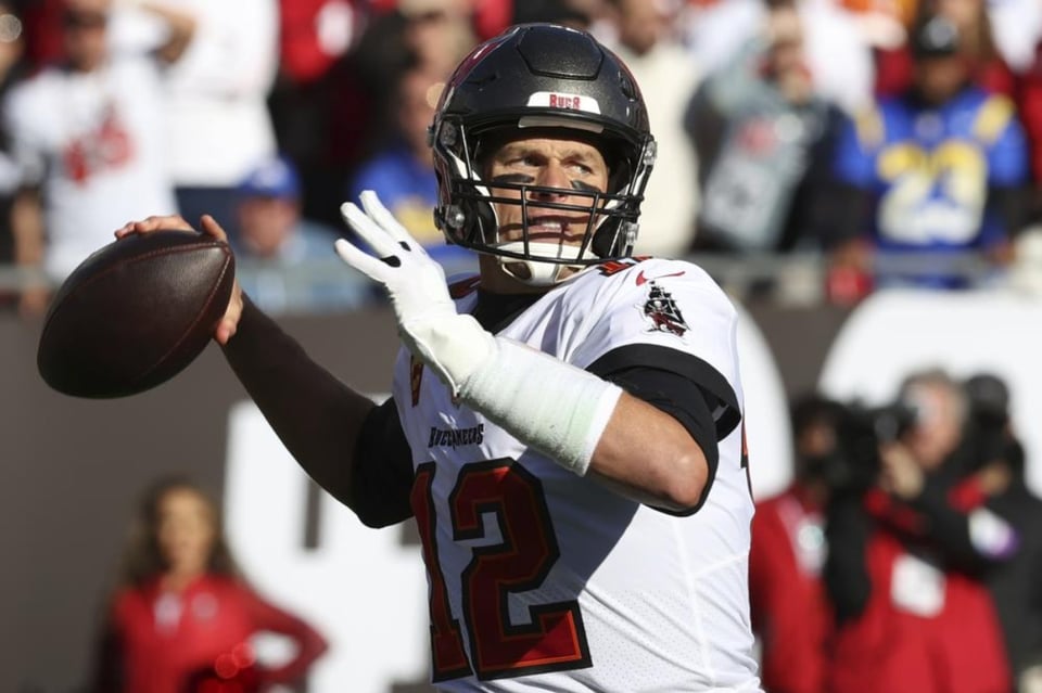 Tom Brady anuncia su regreso a la NFL