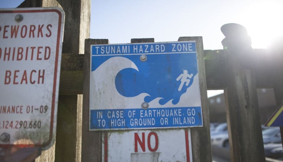 Los videos más impresionantes del Tsunami ocasionado por la erupción submarina volcánica