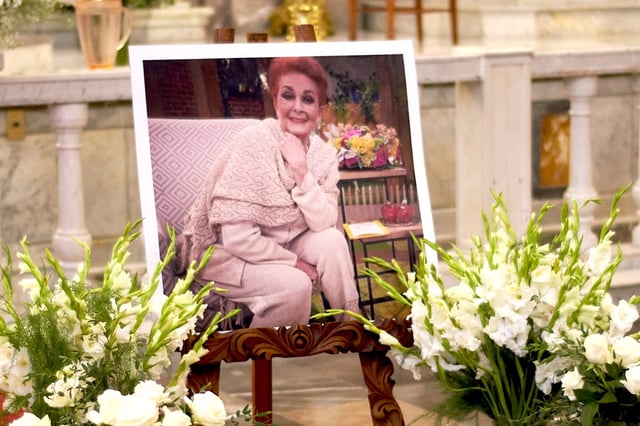 They claim that Talina Fernández sent a message from beyond