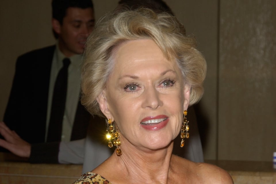 Tippi Hedren, madre de Melanie Griffith, sufre demencia featured image