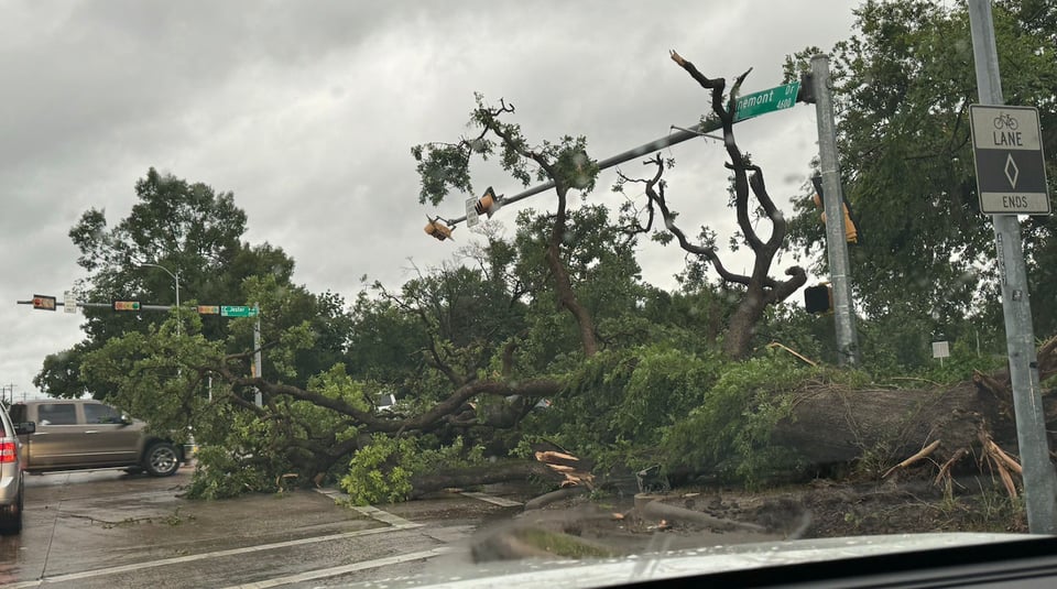 daños, Houston, Texas, lluvias, tornados