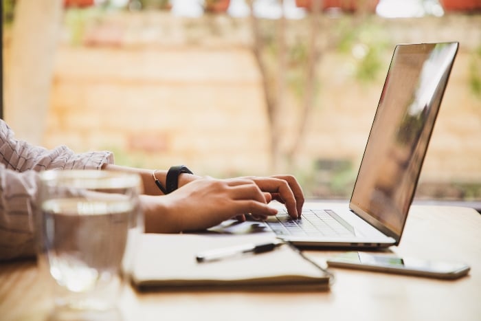 ¿De dónde provienen los empleos?