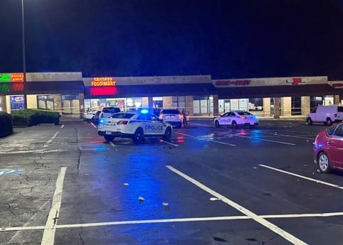 Crónica Resultó hispano muerto, búsqueda, sospechoso, oficial, agentes
