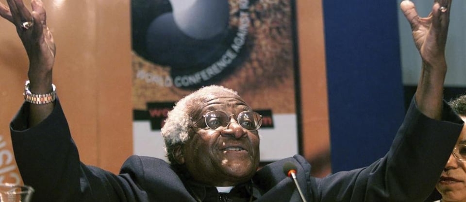 Activista y Nobel de la Paz Desmond Tutu muere a los 90 años de edad featured image