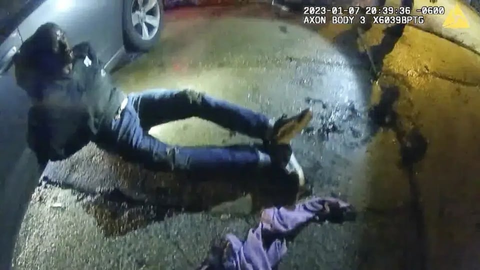 Dos agentes más de Memphis están bajo investigación tras la muerte de Tyre Nichols