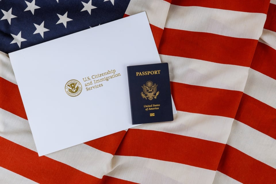 USCIS emite nueva guía para obtener la ciudadanía estadounidense featured image