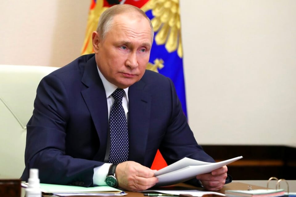 LO ÚLTIMO: Aseguran que las hijas de Vladimir Putin recibirán castigo