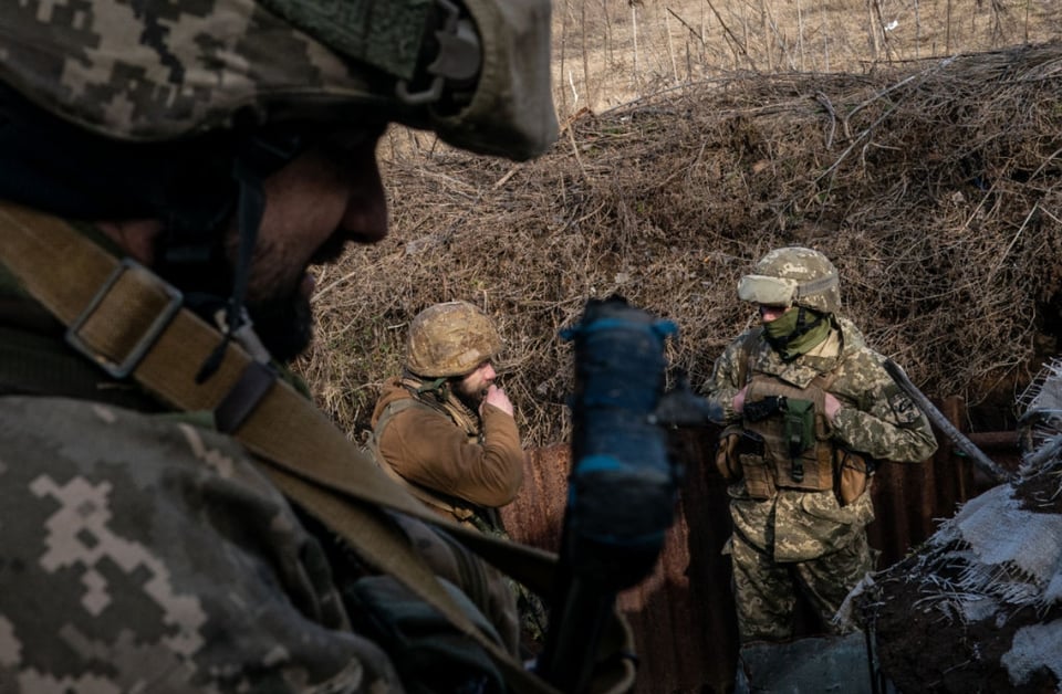 FUERTES IMÁGENES: Rusia supuestamente atacó con misiles en Ucrania; muestran cuerpos de soldados