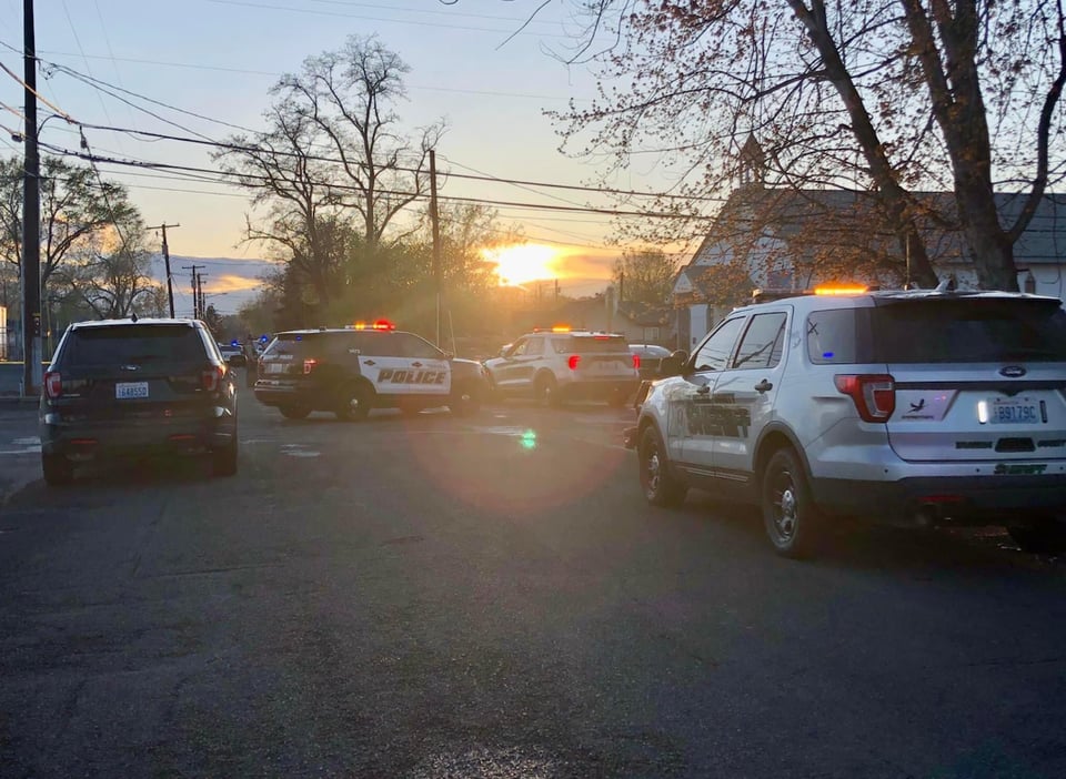 crime, police, officers, yakima