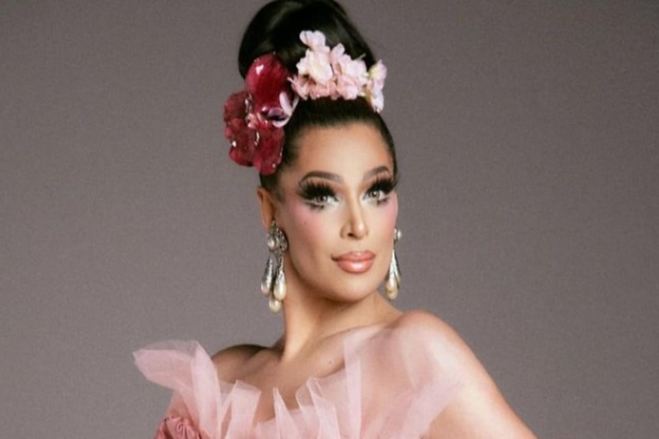 Werq the World Tour, America's Next Top Model, Queens on Claws, Valentina's life, MundoNOW