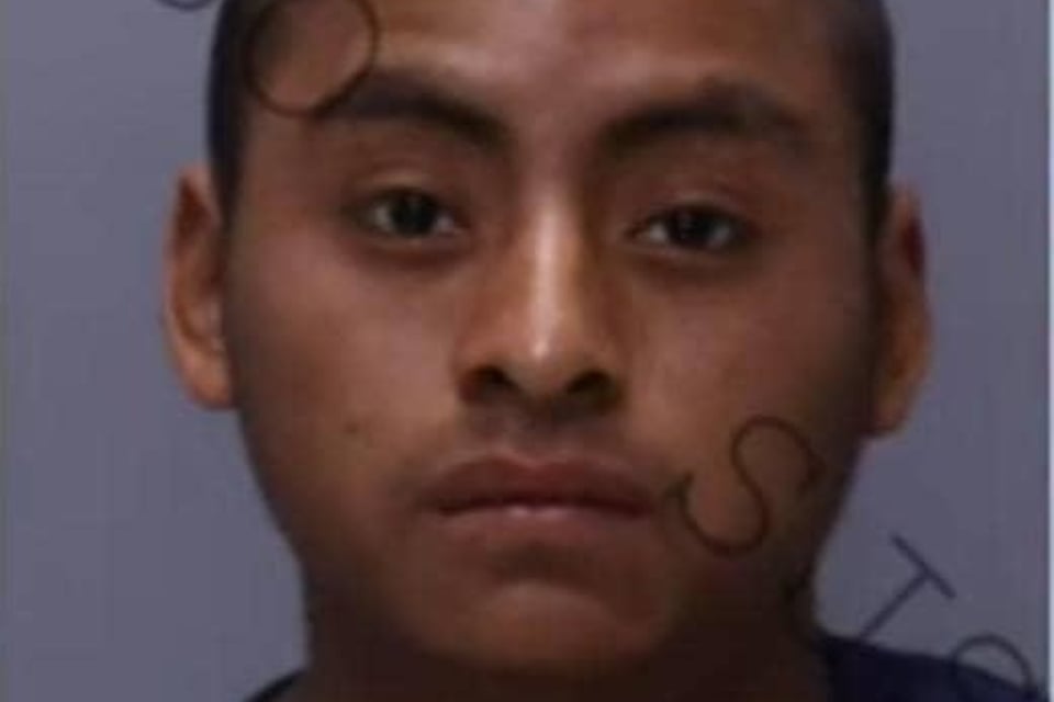Virgilio Aguilar Méndez, idioma, hispano, MundoNow