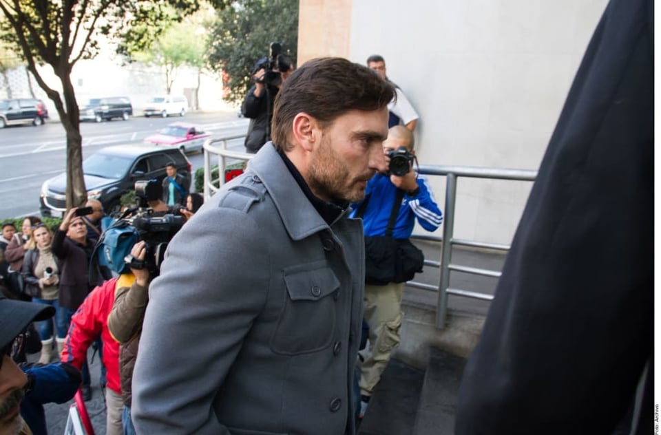 Julián Gil does not rule out having another child