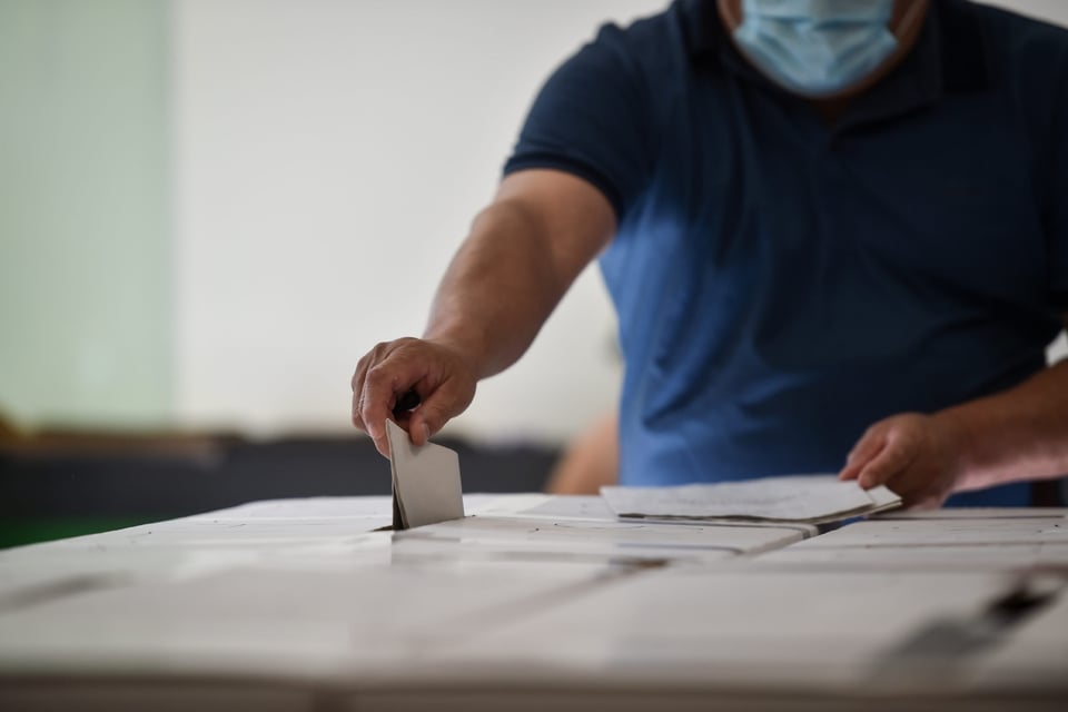 Citizenship and voting, ballot, election, man, voter