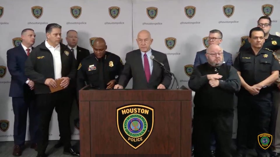 John Withmire Alcalde de Houston, Departamento de Policía de Houston, Tiroteo, Iglesia, MundoNow