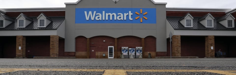 Suman más tiendas de Walmart cerradas en el país featured image