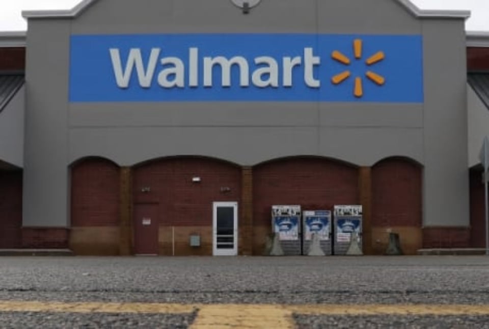 Evacuan un Walmart en Texas por informe de tiroteo