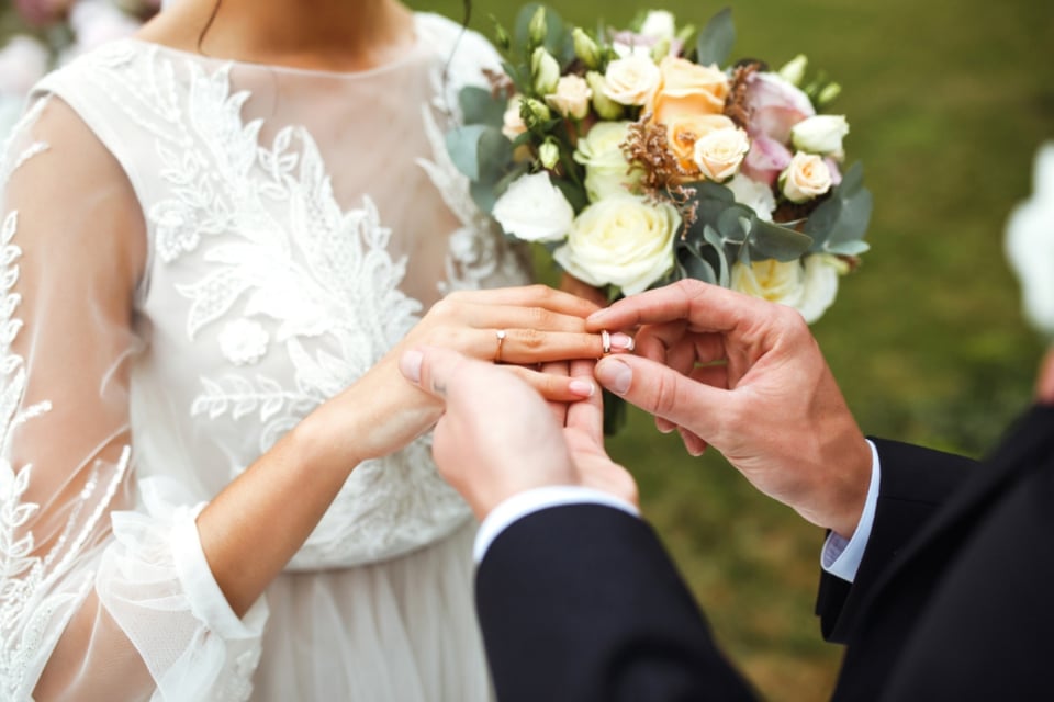 ramo de novia, novia, novio, boda, MundoNow