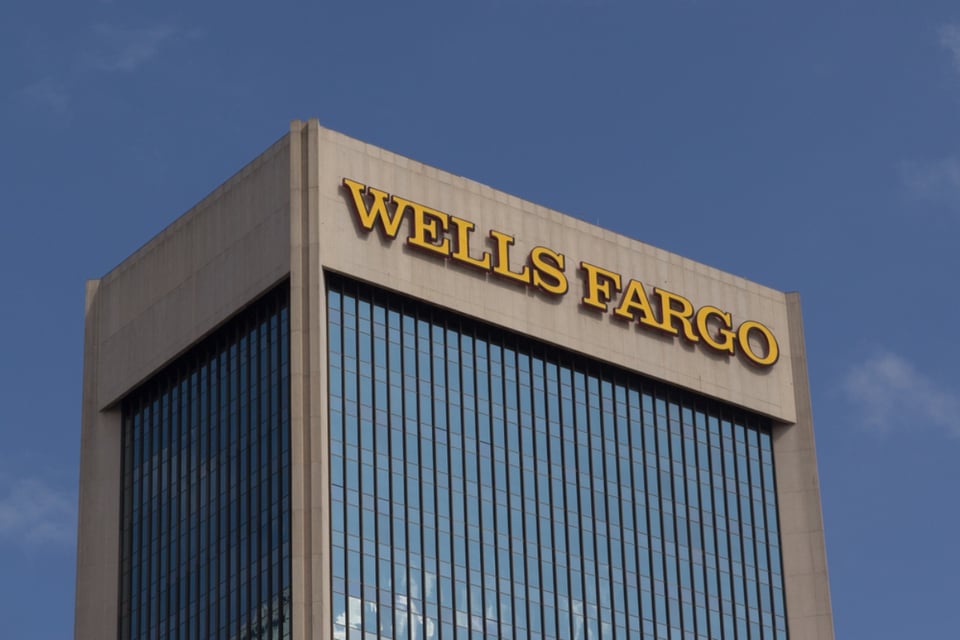 Wells Fargo, cierre sucursales, clientes indignados, Chicago, I