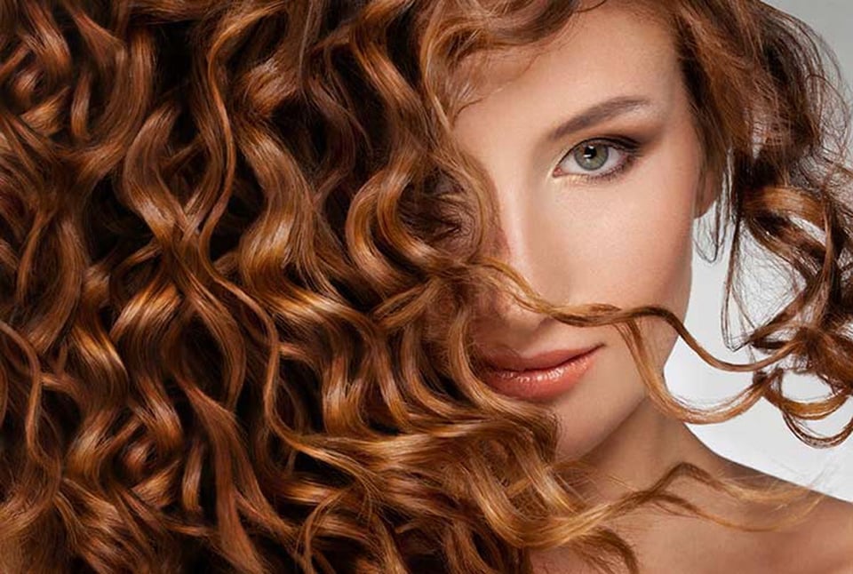 mujer, belleza, cabello, ojos verdes, MundoNOW
